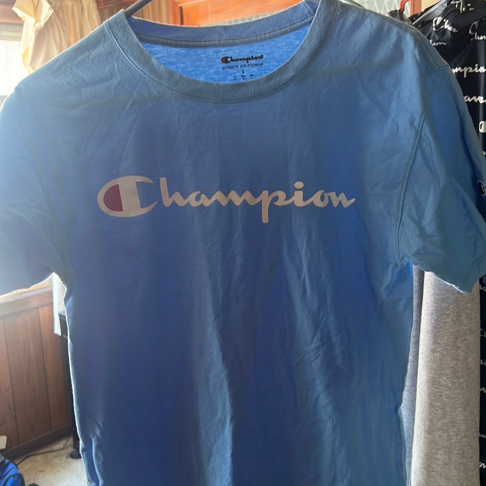 Champion Tee